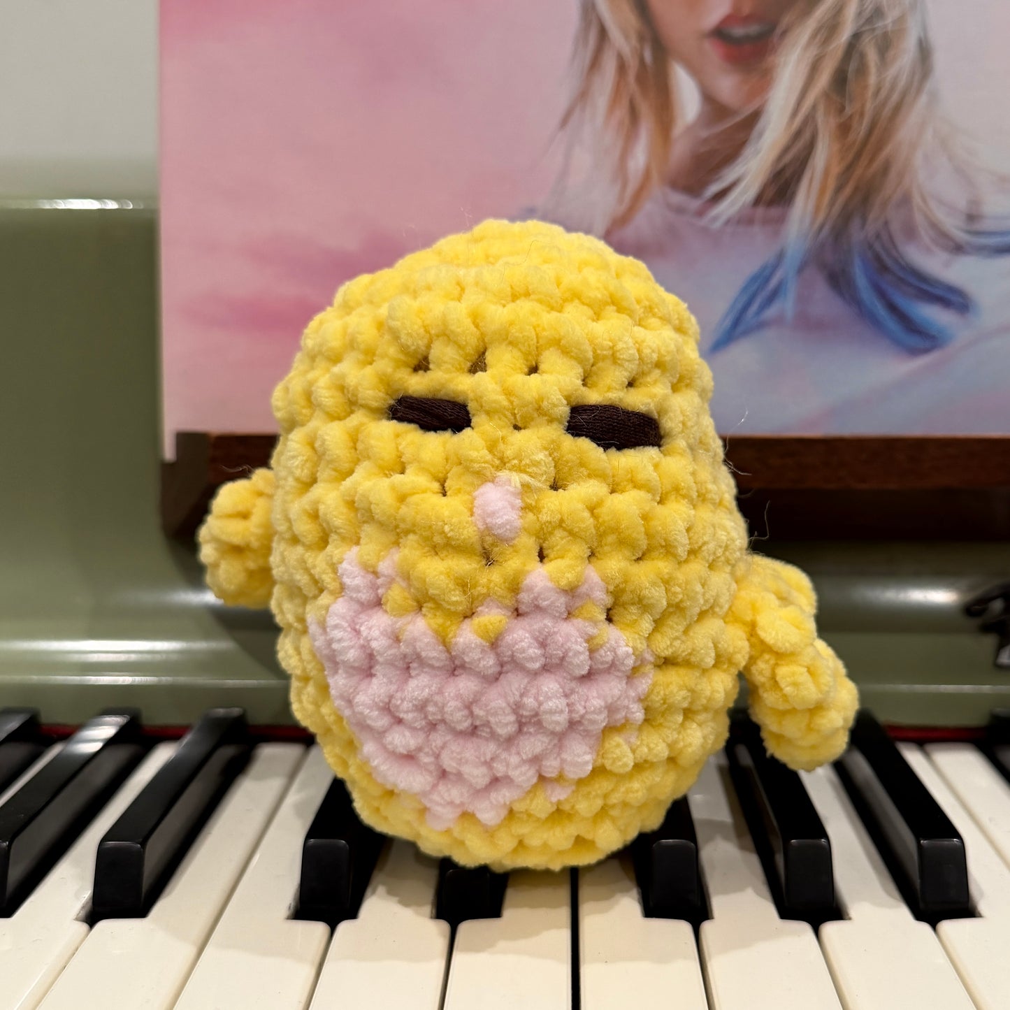 Mrs. Pips the Yellow Bird